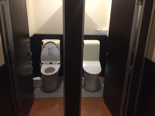 غرفة يابانية قياسية بفرشتي فوتون بحمام مشترك، Ryokan Murayama 6/6