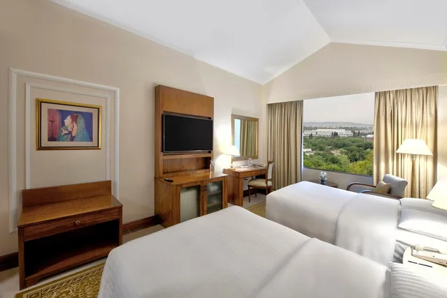غرفة تنفيذية بسريرين منفصلين، ISLAMABAD MARRIOTT HOTEL 1/6