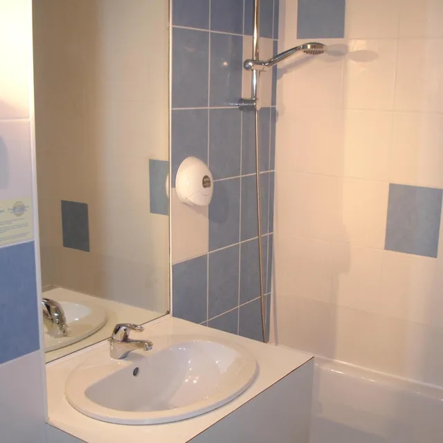 غرفة قياسية بسرير مزدوج، Agape Hotel Niort- Bessines 9/9