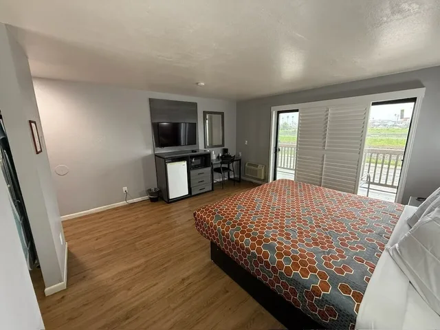 غرفة قياسية بسرير كينج بإطلالة، Ocean Gate Inn 4/10
