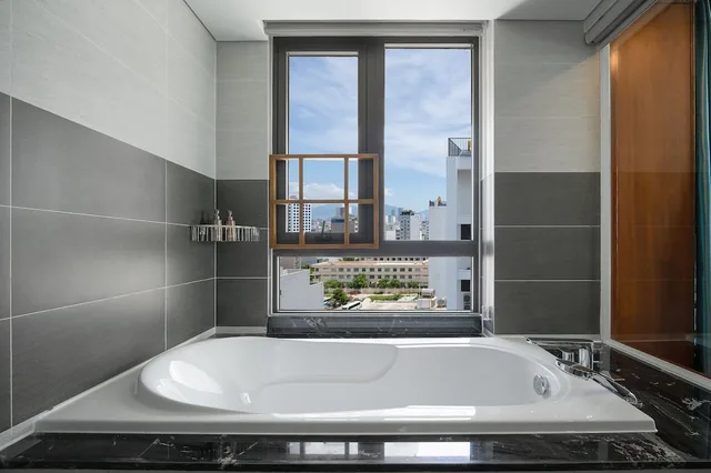 Senior, King Bed، Monalisa Luxury Hotel 5/6
