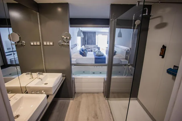 جناح بشرفة في طابق مرتفع، Servatur Casablanca Suites & Spa - Adults Only 5/6