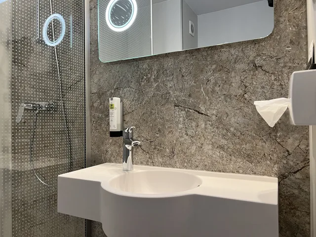 غرفة قياسية بسرير مزدوج، Hotel Des Acacias Lille Tourcoing 3/8
