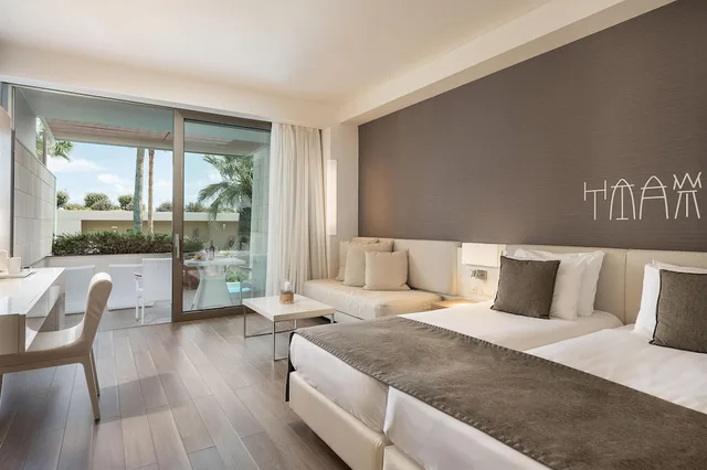 Deluxe, Twin Beds, Shared Pool، Avra Imperial Hotel 2/10