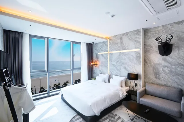 غرفة ديلوكس بسرير مزدوج بإطلالة على البحر، Hotel Laon 10/10