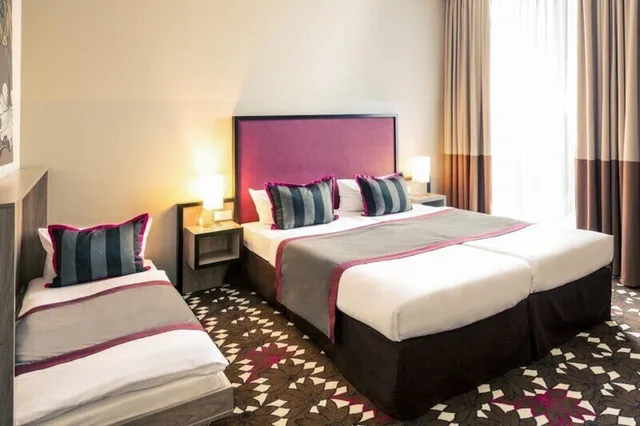 جناح جونيور بسرير مزدوج مع أريكة، Hotel Moa Berlin 2/10