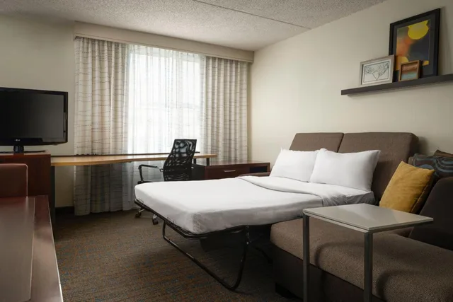 2 Bedrooms, Suite, 2 Queen Beds, Sofa, Residence Inn by Marriott Philadelphia Conshohocken 1/6