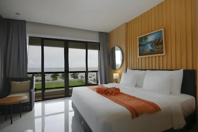 جناح بسرير كوين، Raja Hotel Kuta Mandalika Resort & Convention 2/2