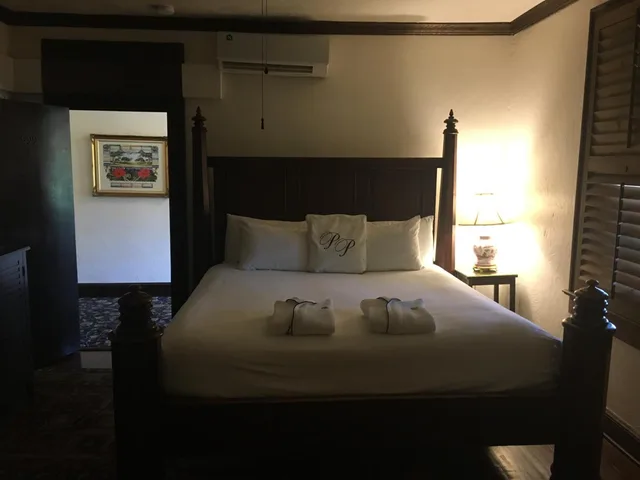 جناح شهر العسل بسرير كينج، PARK PLAZA HOTEL 1/5