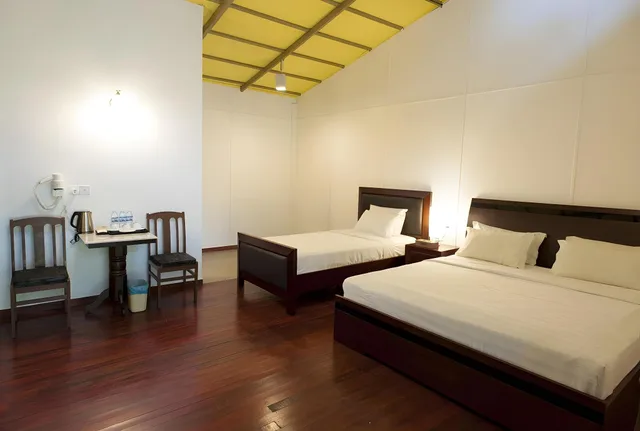 Jungle, Family, 1 Queen and 1 Single Bed، Celyn Resort Kinabalu Kundasang 1/1