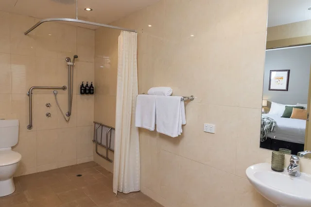 شقة تنفيذية بسرير كينج بغرفة نوم واحدة، Rydges Kalgoorlie 2/2