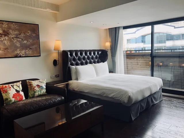 غرفة ديلوكس بسرير كوين، Nk Hostel 2/8