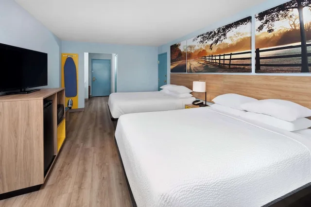 جناح بسريرين كوين، Days Inn & Suites by Wyndham Siler City 2/2