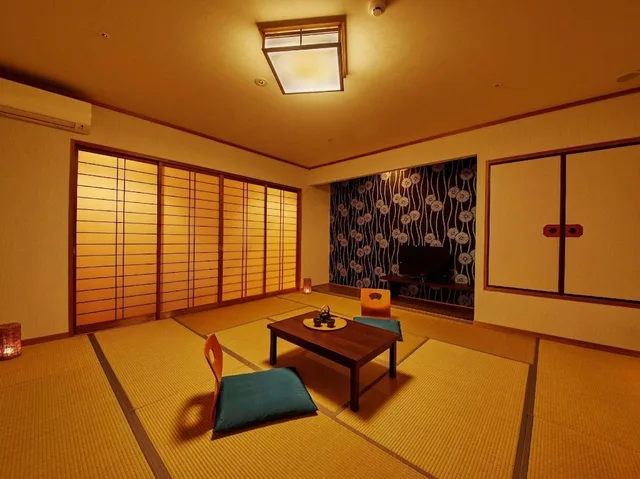 Japanese, Standard, 5 Futon Beds, No Bathroom، Ooedo Onsen Monogatari Premium Seiunkaku 2/2