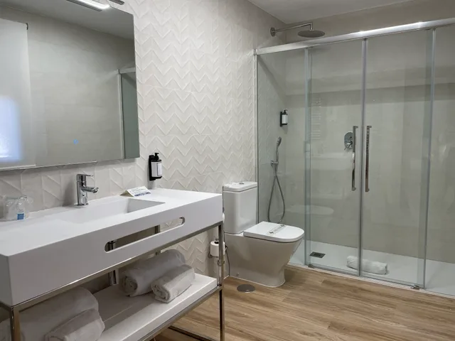 غرفة قياسية بسرير مزدوج، Maria Cristina Hotel 6/7