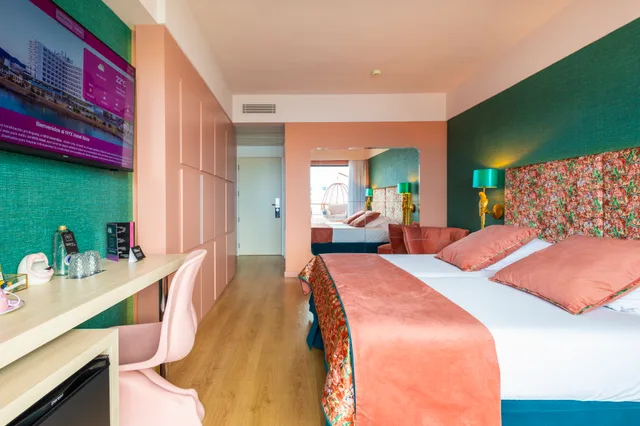 غرفة سوبيريور، NYX Hotel Ibiza - Adults Only 4/5