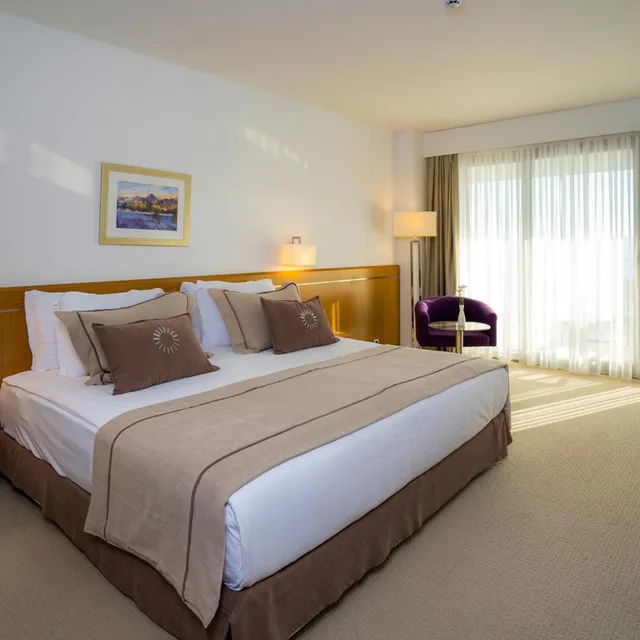 غرفة عائلية بسرير مزدوج، On Live Hotel 1/6
