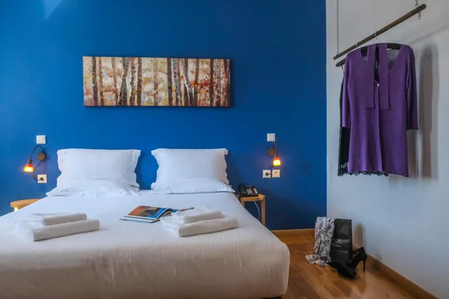 Deluxe, Double Bed, Acropolis View، Lotus Inn 2/10