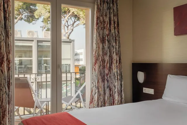 غرفة قياسية مفردة بسرير مزدوج، Canal Olimpic Hotel 7/10