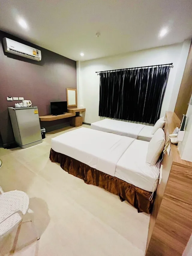 غرفة بسريرين منفصلين، Seree Grand Resort 4/7