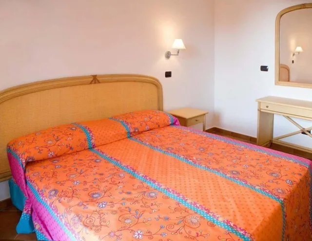 شقة كلاسيكية بسرير كوين بغرفة نوم واحدة مع أريكة، Residence Le Tartarughe 4/5