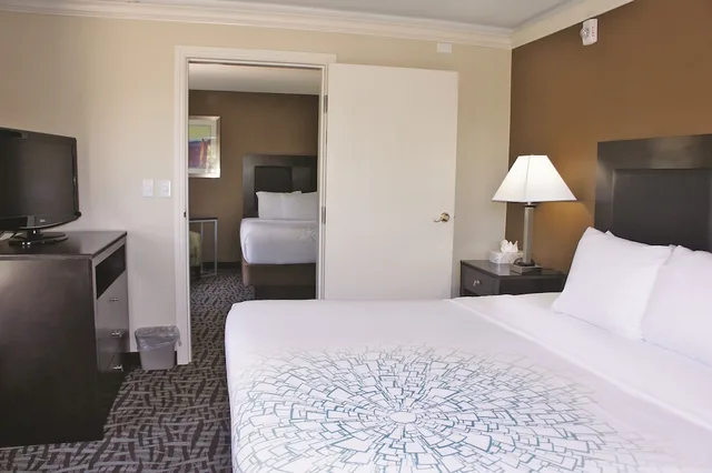جناح ديلوكس بسرير كينج وسرير كوين لذوي الإعاقة، La Quinta Inn Suites Moab 4/7