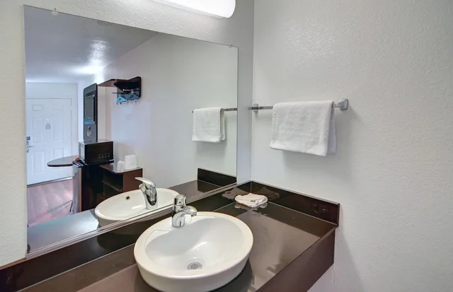 غرفة ديلوكس بسريرين مزدوجين للمدخنين، Motel6 Denton, TX - UNT 10/10