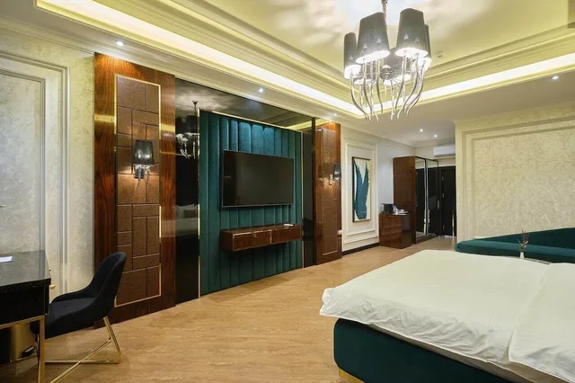 غرفة فاخرة بسرير كينج، East Star Hotel 3/5