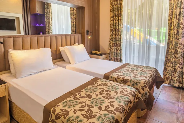 غرفة قياسية بسرير مزدوج أو سريرين منفصلين، Fame Hotel 2/6