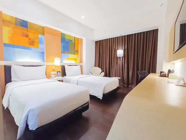 Superior Twin, Brits Hotel Karawang 1/1