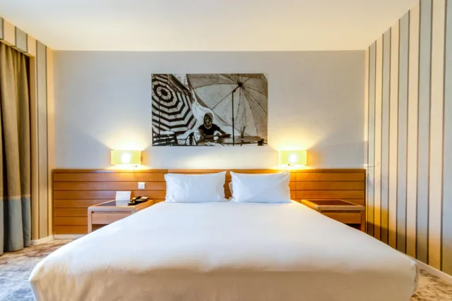 غرفة قياسية بسرير كينج، HOLIDAY INN RESORT NICE - PORT SAINT LAURENT 1/10