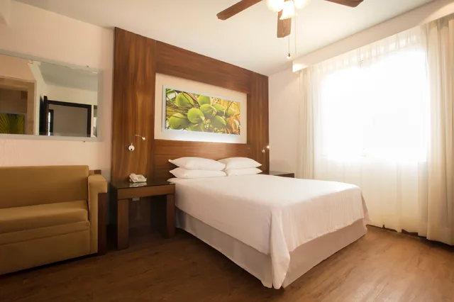 Deluxe, Queen Bed, Resort View، Krystal Grand Nuevo Vallarta All Inclusive 3/7