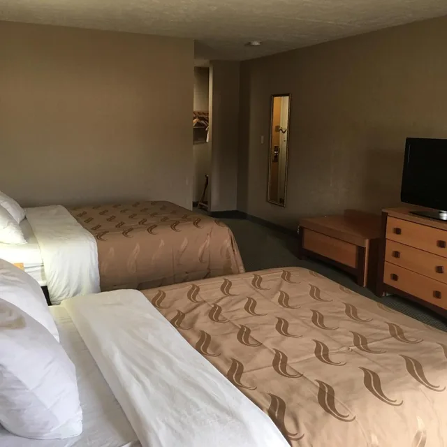 غرفة ديلوكس بسريرين كوين، Quality Inn Nashville Bloomington 5/10