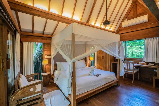 كوخ عائلي بسرير كينج وسرير فردي بإطلالة على الحديقة بغرفة نوم واحدة، De Ubud Villas Spa 1/3