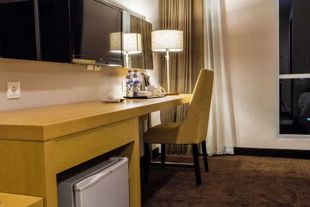 غرفة سوبيريور ديلوكس بسريرين منفصلين، Swiss-Belinn Malang 6/6