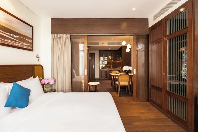غرفة تنفيذية بسريرين كوين بإطلالة على البحر بمنطقة جلوس، Best Western Premier Sonasea Phu Quoc 7/10