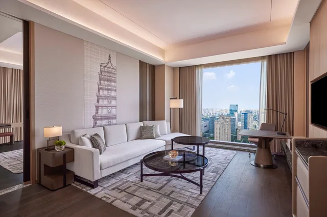 Executive, King Bed, JW Marriott Hotel Xi'an 2/10