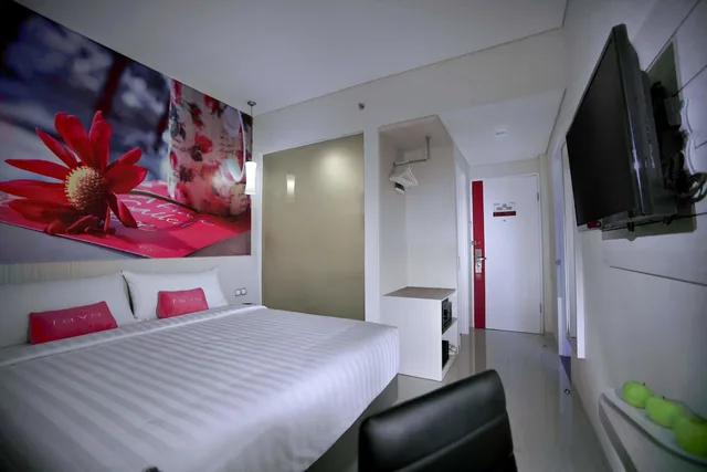 غرفة سوبيريور بسرير كوين، favehotel Langko Mataram - Lombok 1/3