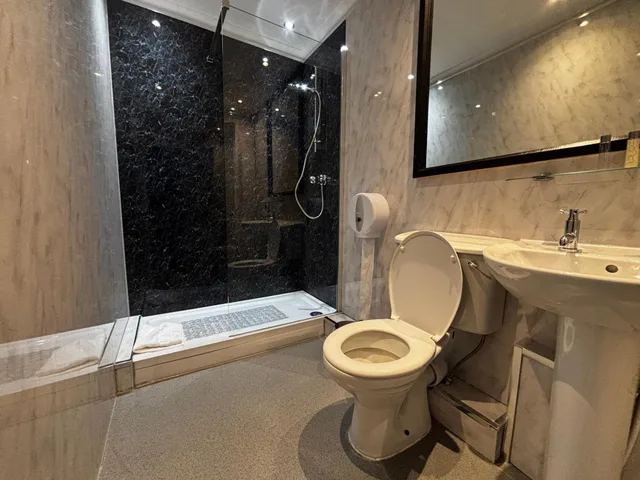 غرفة قياسية بسرير مزدوج، Safestay Glasgow Charing Cross 10/10