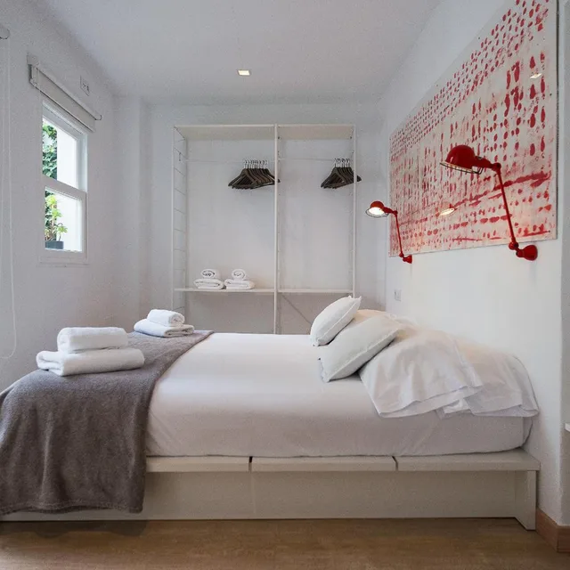 جناح، Cheap&Chic Hotel 4/10