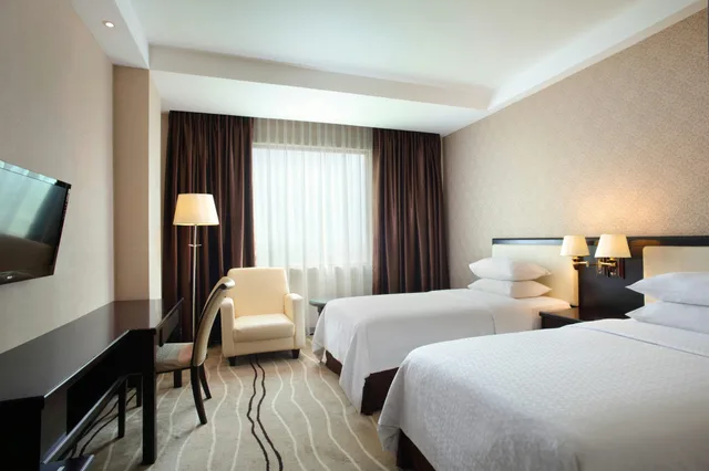 غرفة بسريرين منفصلين، FOUR POINTS BY SHERATON MEDAN 1/1