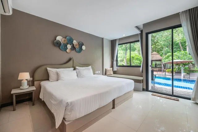 Deluxe, Double Bed, Pool Access، At Rice Resort 2/5