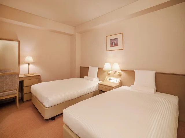 غرفة يابانية غربية بريميوم بسريرين منفصلين وفرشتي فوتون مع أريكة، Hotel Anbient Tateshina 1/6