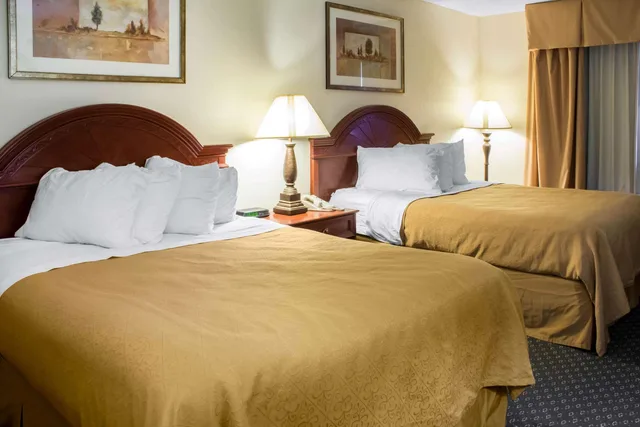 غرفة رباعية، Quality Inn & Suites Sioux City Southeast 1/1