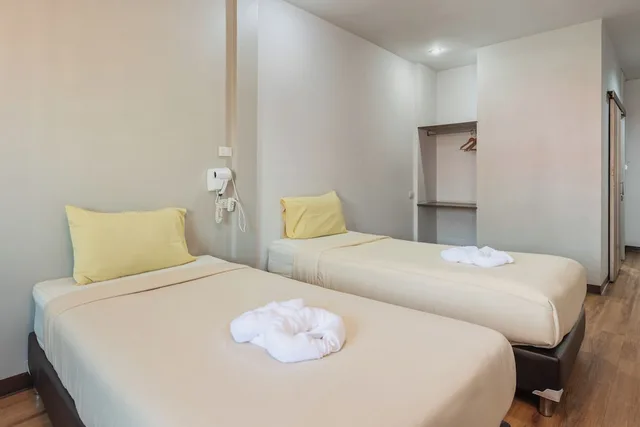 غرفة سوبيريور بسريرين منفصلين مع أريكة، Bkk39 Airport hotel 8/10