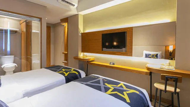 غرفة سوبيريور بسريرين منفصلين، Yellow Star Ambarukmo Hotel 6/10