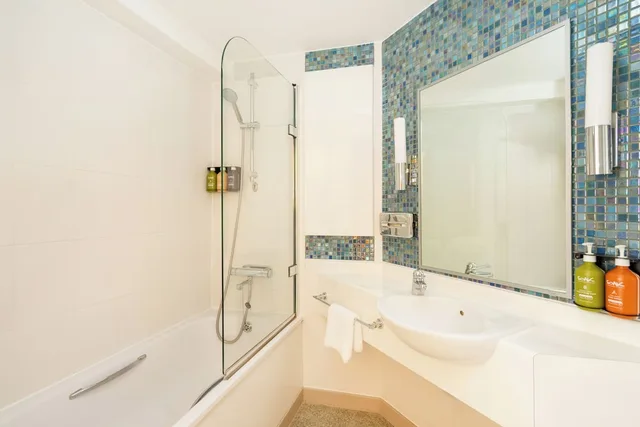 غرفة اقتصادية بسرير مزدوج، The View Hotel 5/6