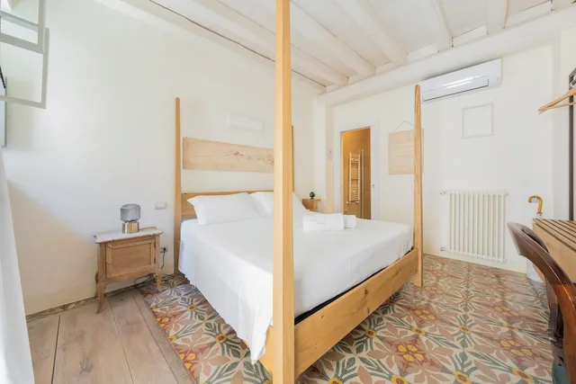 Basic, Double Bed, No Balcony, Ground Floor، Antico Mondo 8/10