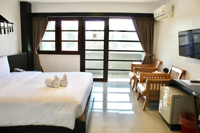 غرفة بسرير مزدوج بإطلالة على البحر، S2 Hotel 4/8