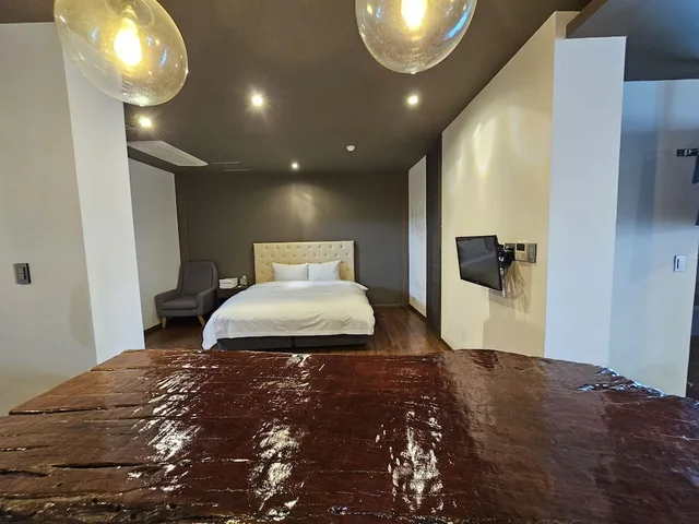Family, Hot Tub, 33 Pyeong، Hotel Scarboro 3/4